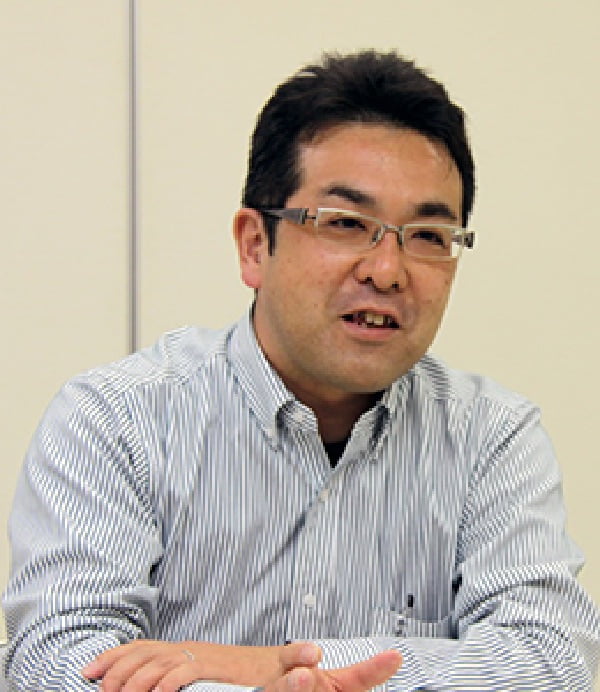 中村康司 氏